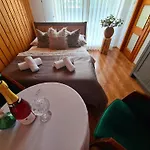 Maly Dworek Privat bolig *