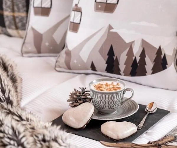 Maly Dworek Homestay szállás