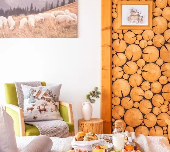 Maly Dworek Homestay szállás *